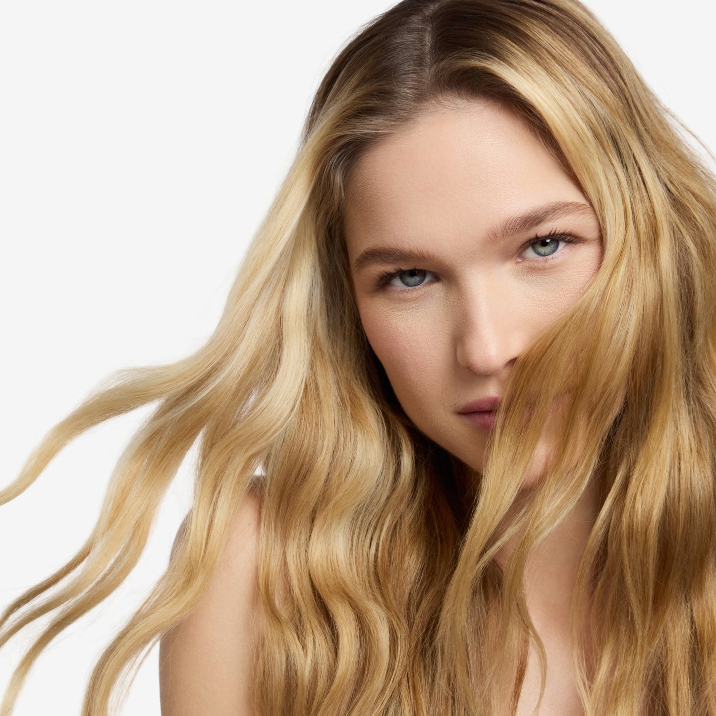 GIVE ME HOLD FLEXIBLE HAIRSPRAY